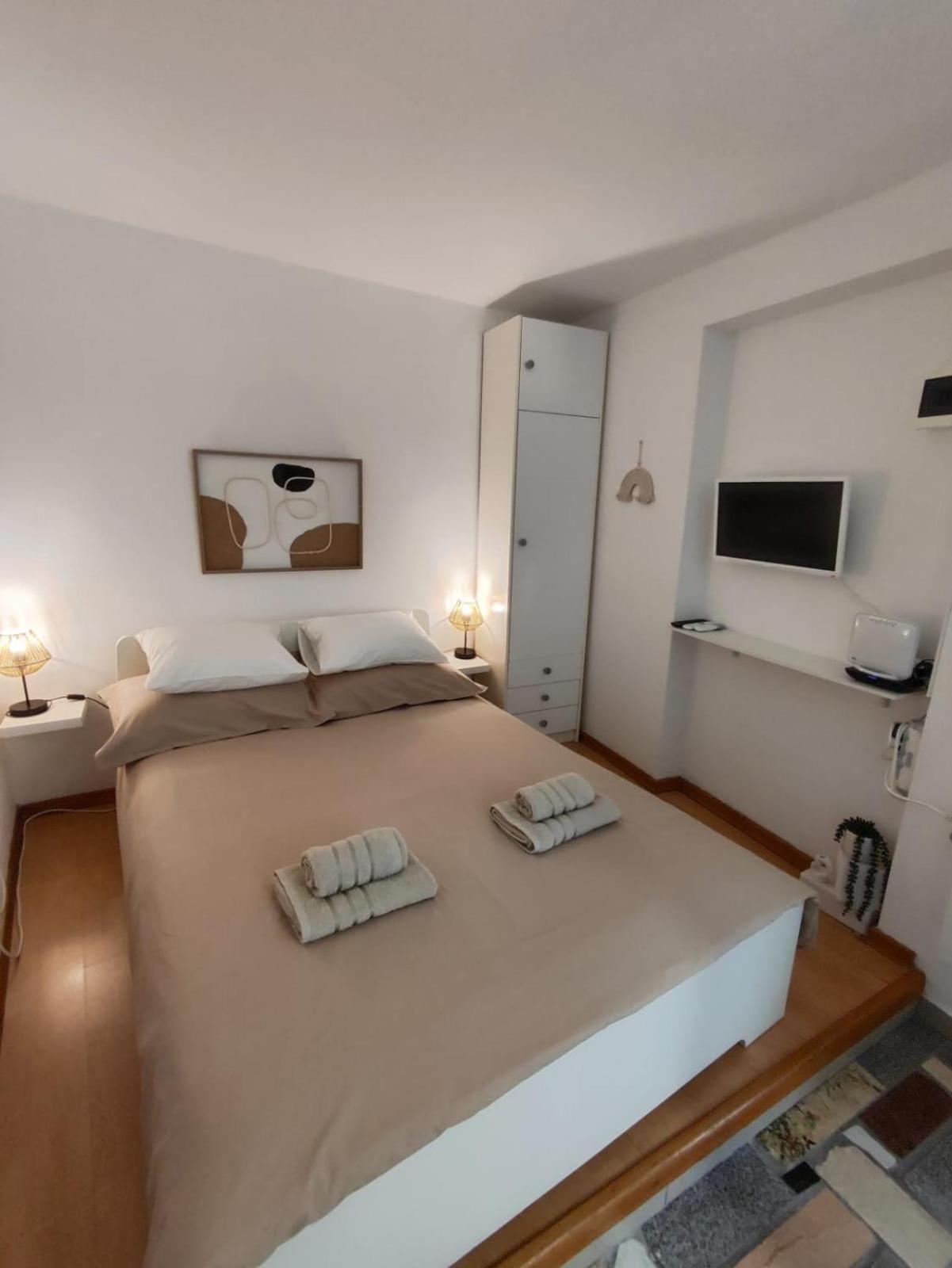 Assi Room Split Eksteriør bilde