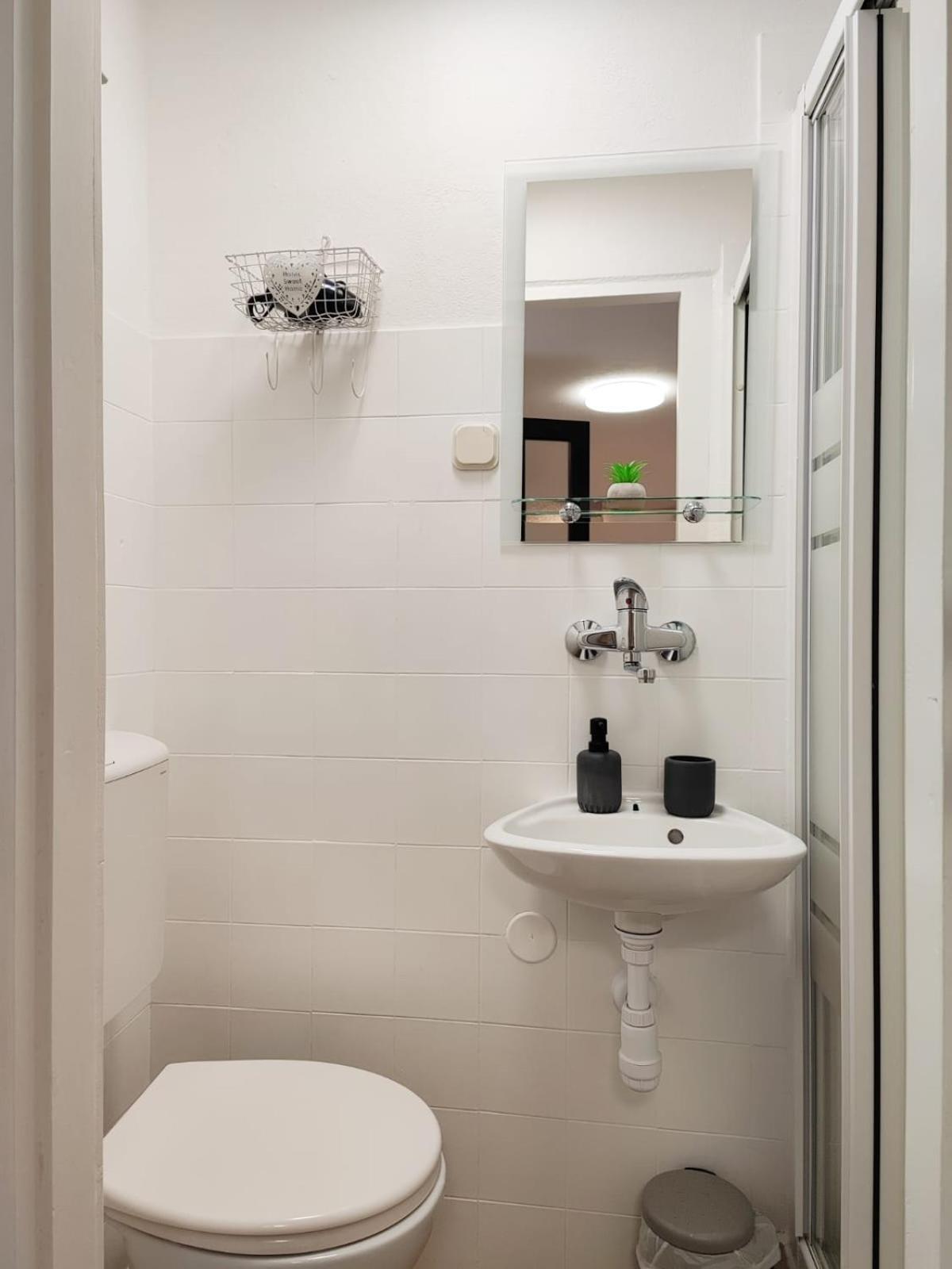Assi Room Split Eksteriør bilde