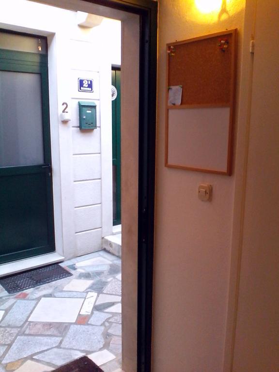 Assi Room Split Eksteriør bilde
